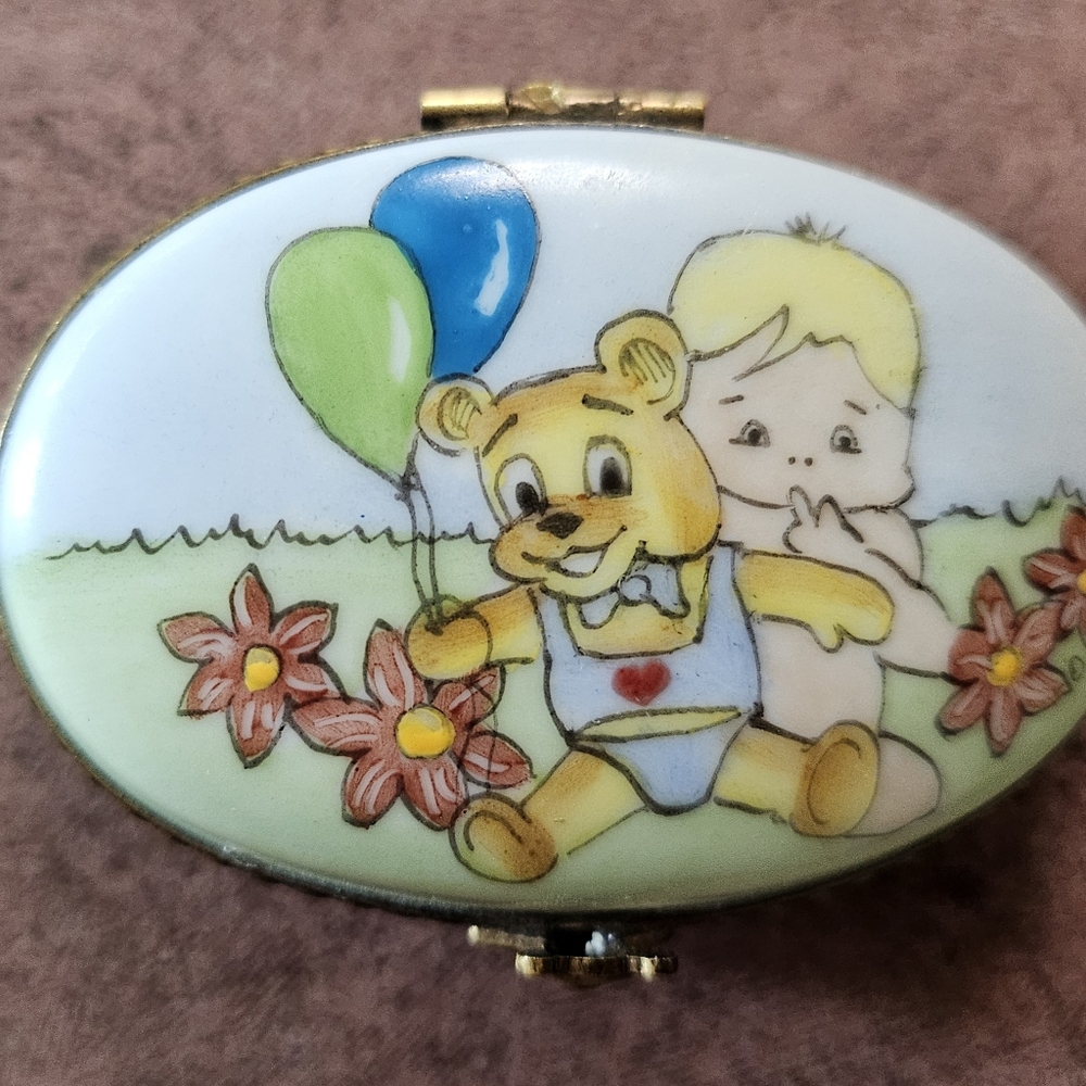 EUC Vintage Limoges Peint Main Box